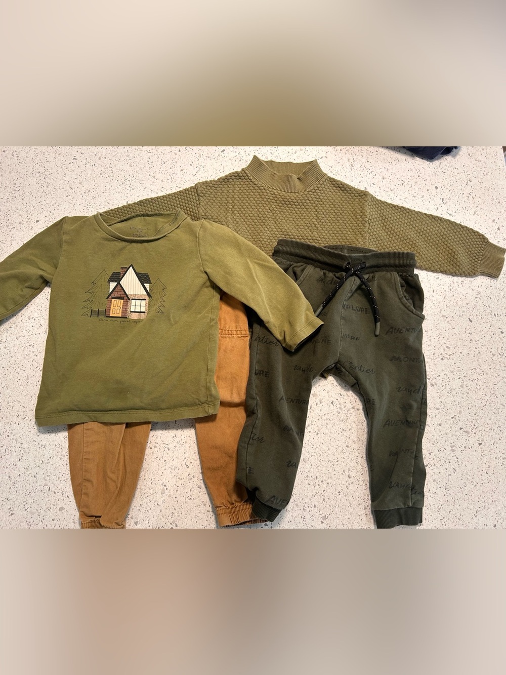 Tag Kids Olive & Tan Jogger Bottoms Set